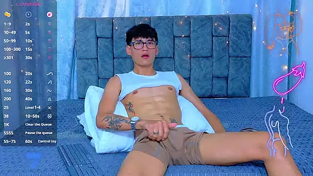 NicolasTorrez Chat XXX live