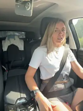 Crazy-Rosa Adlı Modelin Canlı XXX Sohbeti