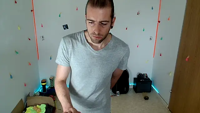 hei_69n Live XXX chat