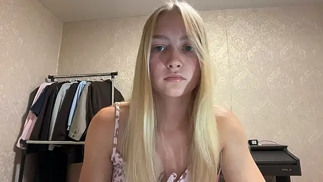 blondegirl2026 라이브 XXX 채팅