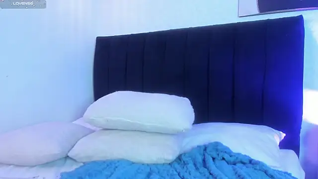 dolly_zoe's Live XXX Chat