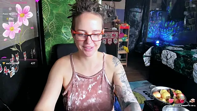 Chat XXX en directo de LisaFoxy_y