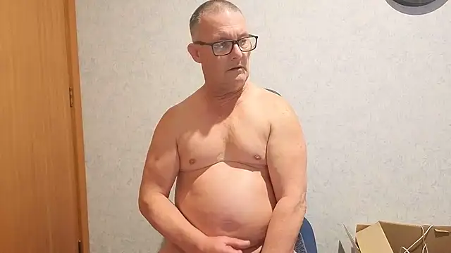Czat XXX na żywo – daddy_man