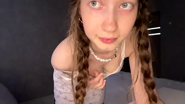 دردشة Emily_Mur_ الجنسية المباشرة
