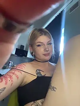 DriveThruCiri Live XXX-Chat