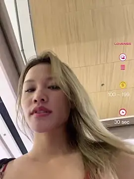 sharony_x Chat XXX in diretta