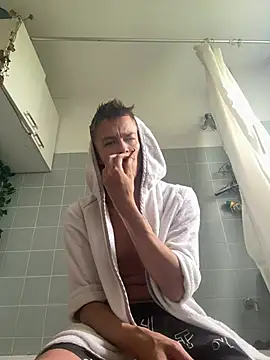 Toyjungee Live XXX-Chat