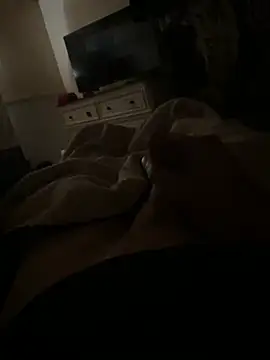 Pokazy przed kamerką – brazybooty92