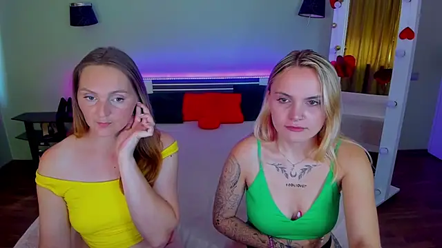 Chat XXX en directo de MagicEyess