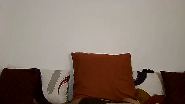 DiamondLuv29 Adlı Modelin Canlı XXX Sohbeti