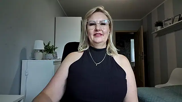 DianaLive's Live XXX Chat