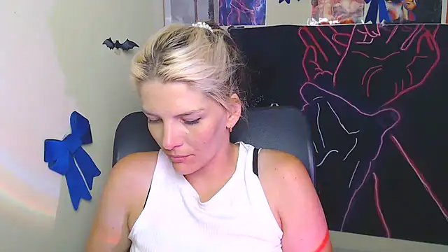 Chat +18 de VanessaRey_ ao vivo