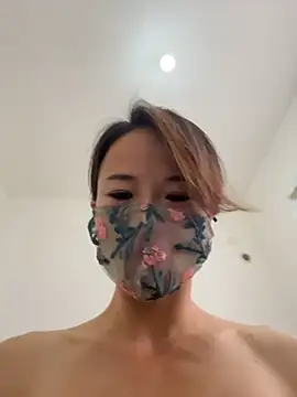 kiss_loo Adlı Modelin Canlı XXX Sohbeti