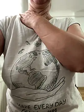 Živý XXX chat sweetmystery1