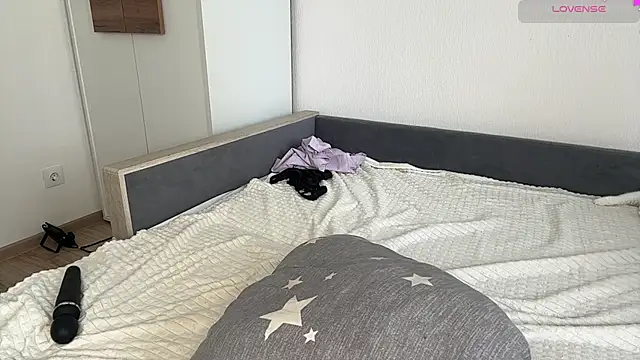 VerniceEngelking's Live XXX Chat