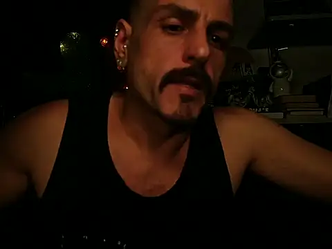 Živý XXX chat BrunoAlphaBR
