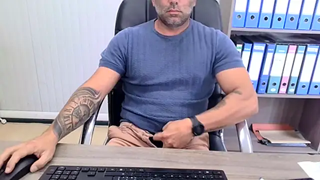 Živý XXX chat Evasionee