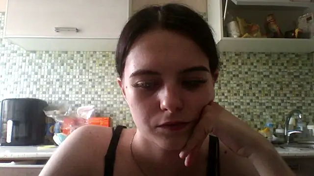 KikiAmino's Live XXX Chat