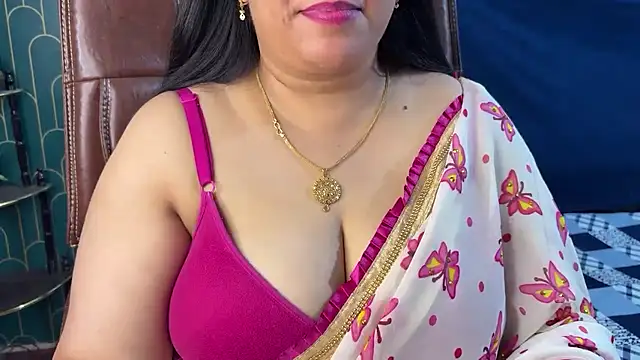 XXX chat uživo modela FlatVincy4