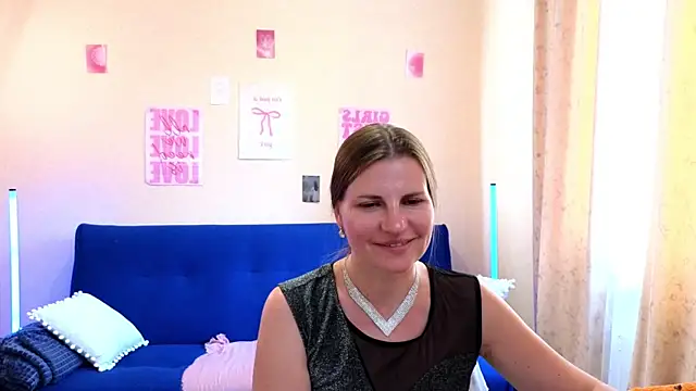 Mirabelle_Velvet Live XXX-Chat