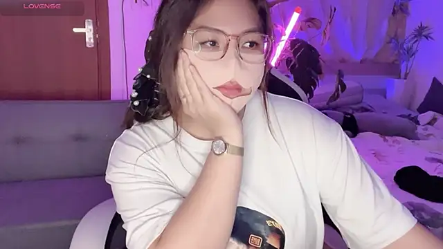 Ni-Ni_2K Obrolan Langsung XXX