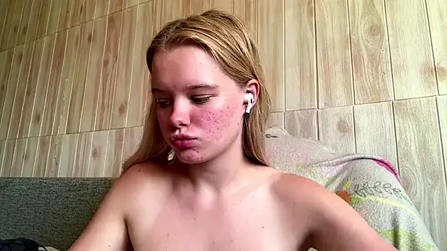 XXX chat uživo modela Malinwitch