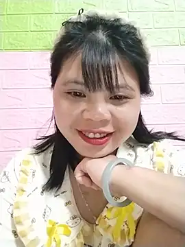 Chat +18 de Xuka_lyss ao vivo