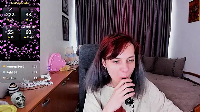 دردشة MiniLysii الجنسية المباشرة