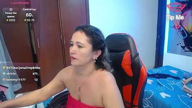 noelia_milf19n Live XXX chat