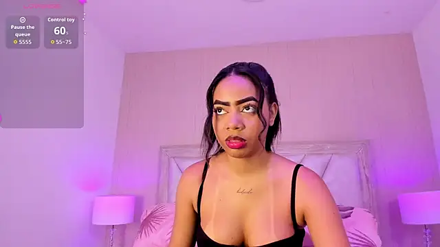 XXX chat uživo modela TyraKayne