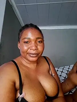 Chat XXX en directo de theplayfulmaid