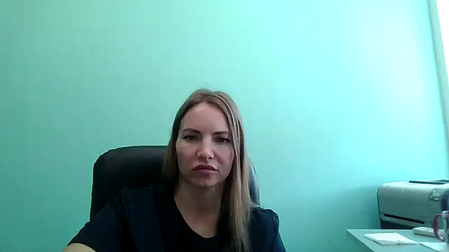 Valyssa: απευθείας συνομιλία ΧΧΧ