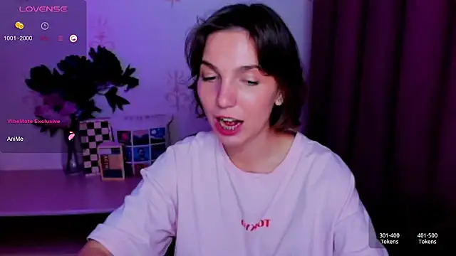 Živý XXX chat KindHazelHere_