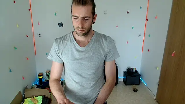 hei_69n Live XXX chat