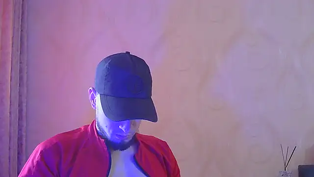 Онлайн чат XXX frama666