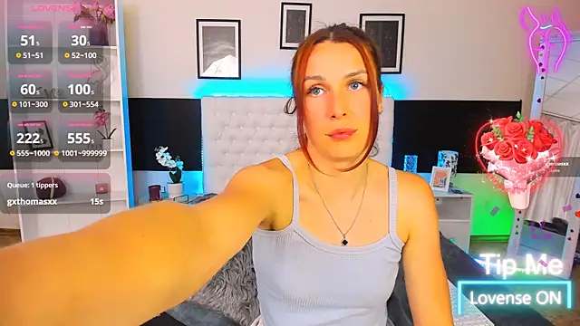 Chat XXX ao vivo de KiraNeeww