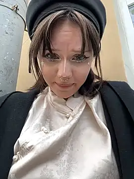 sukidaa Live XXX-Chat