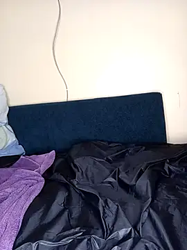squirtmama's Webcam Show