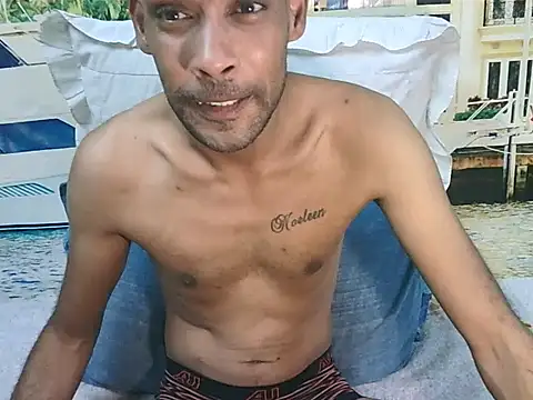 Онлайн чат XXX IndianMagicMike