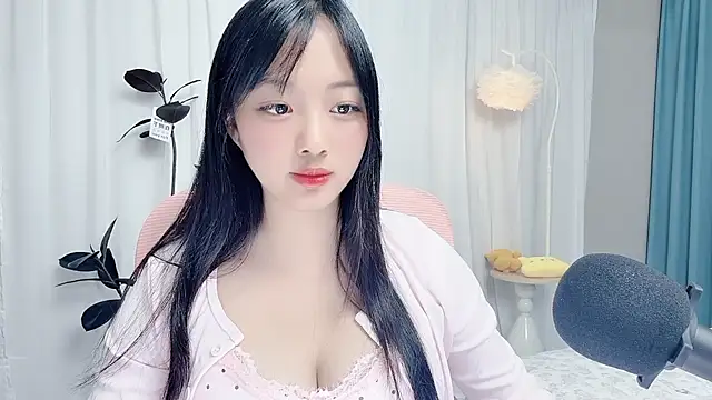 Winnie666999's Live XXX Chat