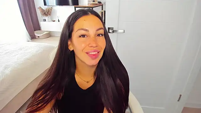 AvisFlowers' Live XXX Chat