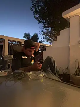 HectorSHot: απευθείας συνομιλία ΧΧΧ