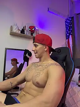 XXX chat uživo modela ASHTON_HILS