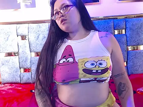 Tamara_doke Adlı Modelin Canlı XXX Sohbeti