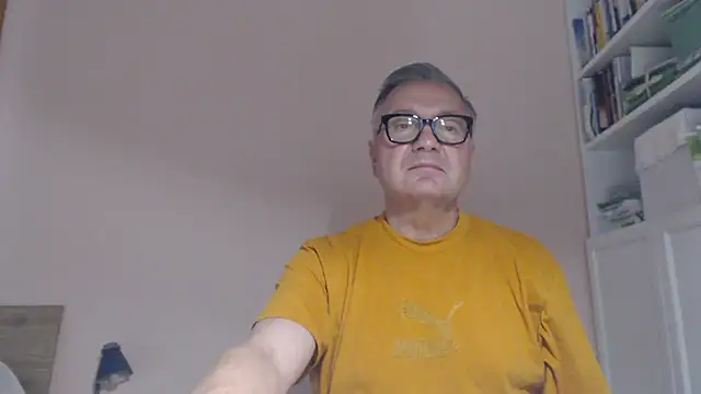YOU6me Live XXX-chat