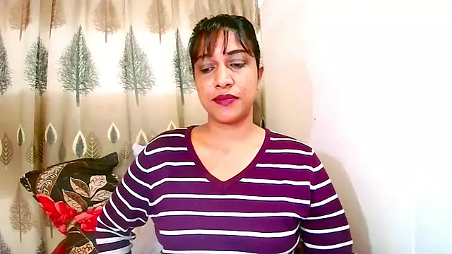 Indian_Erotic69's Live XXX Chat