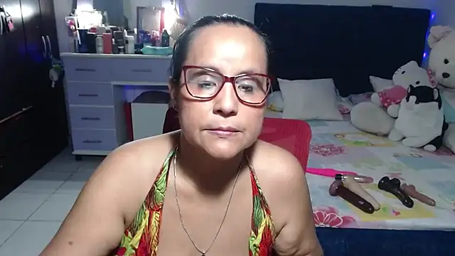 pervert_mommy_'s Live XXX Chat