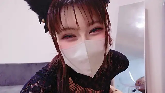 -Nyanko-chan- Adlı Modelin Canlı XXX Sohbeti