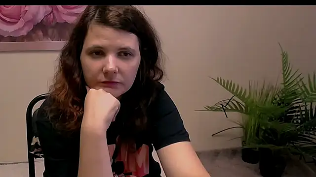 TwoBigSuns' Live XXX Chat