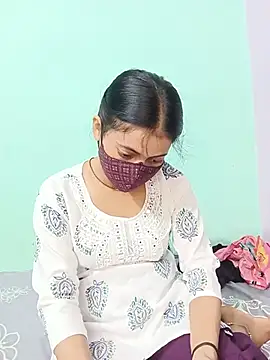 19_year_old_girl live XXX chat